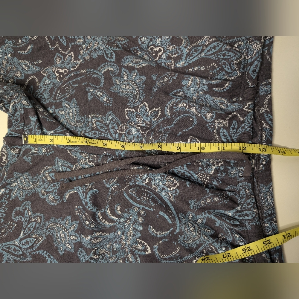 NWOT Unbranded Women Petite 1X Cropped Pajama Pants Dark Grey with Blue Design - Picture 12 of 14